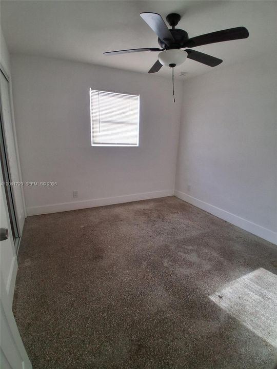 For Rent: $2,960 (4 beds, 2 baths, 1043 Square Feet)