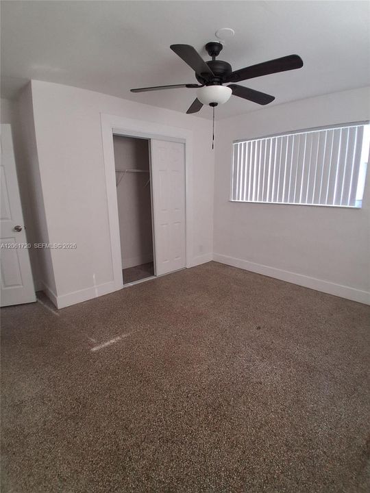 For Rent: $2,960 (4 beds, 2 baths, 1043 Square Feet)