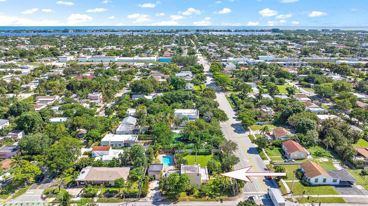 735 Forest Hill Blvd-1