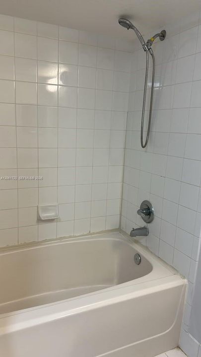 В аренду: $1,650 (1 спален, 1 ванн, 760 Квадратных фут)