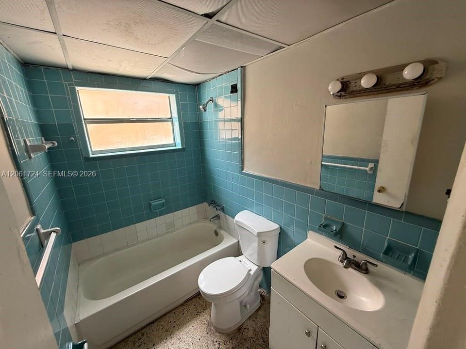 En Renta: $2,000 (2 camas, 1 baños, 4622 Pies cuadrados)