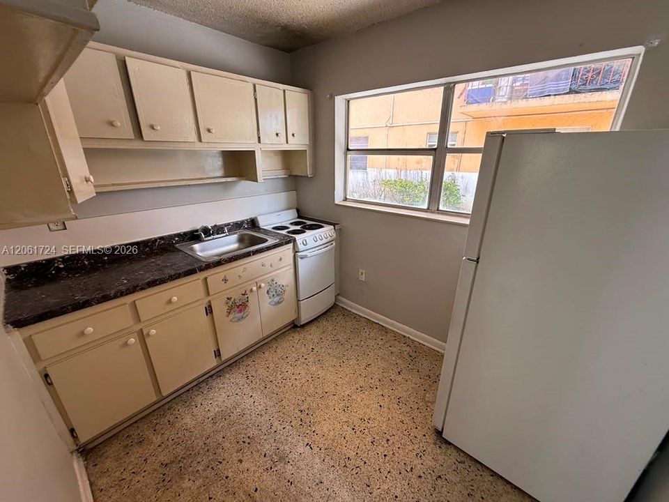 En Renta: $2,000 (2 camas, 1 baños, 4622 Pies cuadrados)