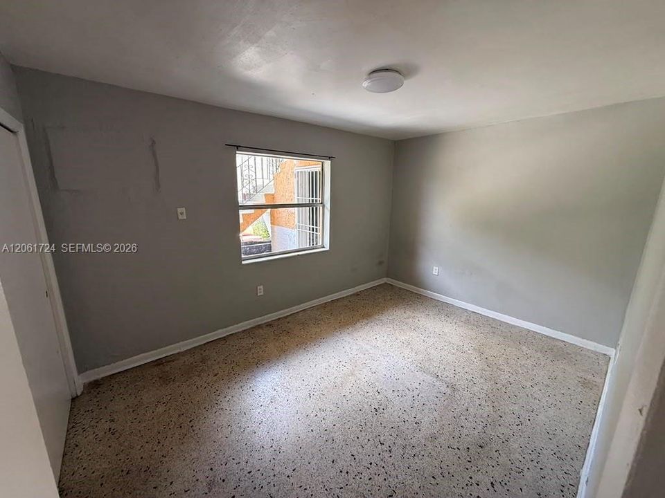 En Renta: $2,000 (2 camas, 1 baños, 4622 Pies cuadrados)