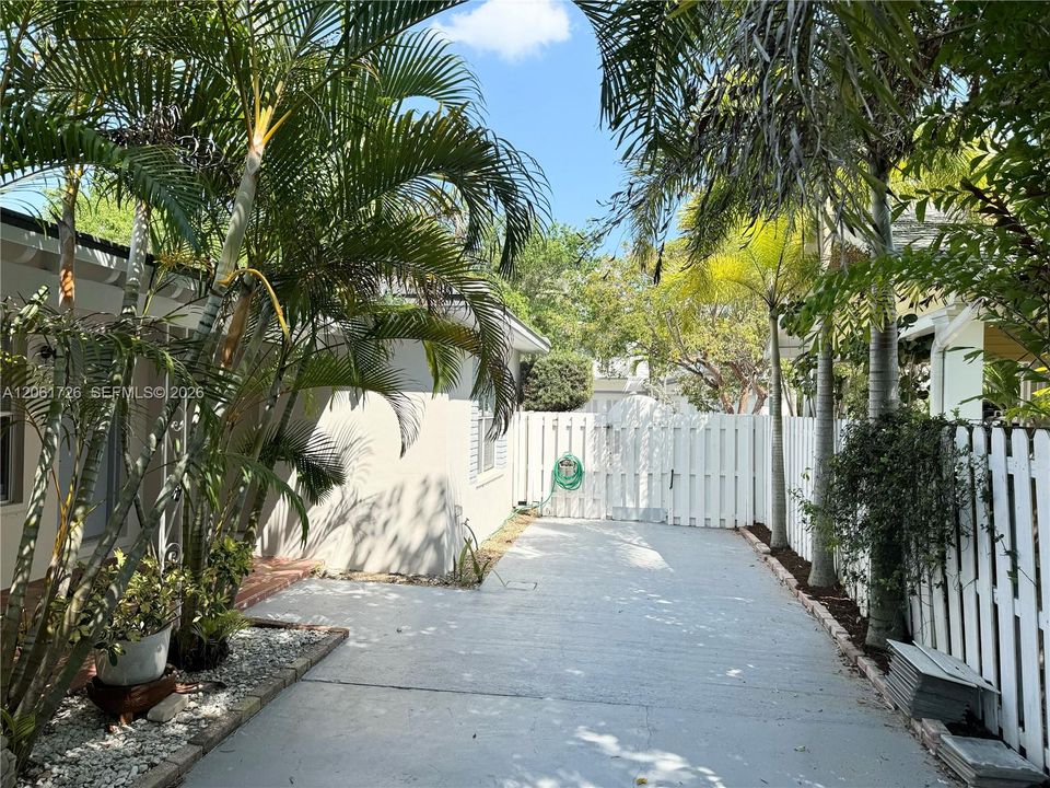 Parking/Patio area