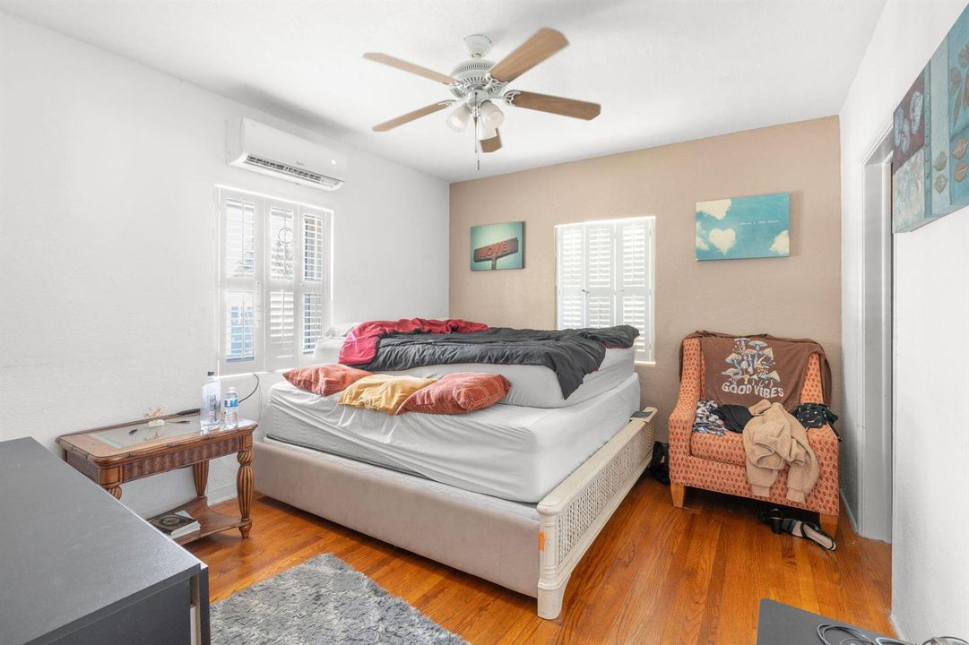 10-web-or-mls-2221 Fillmore St, Hollywoo