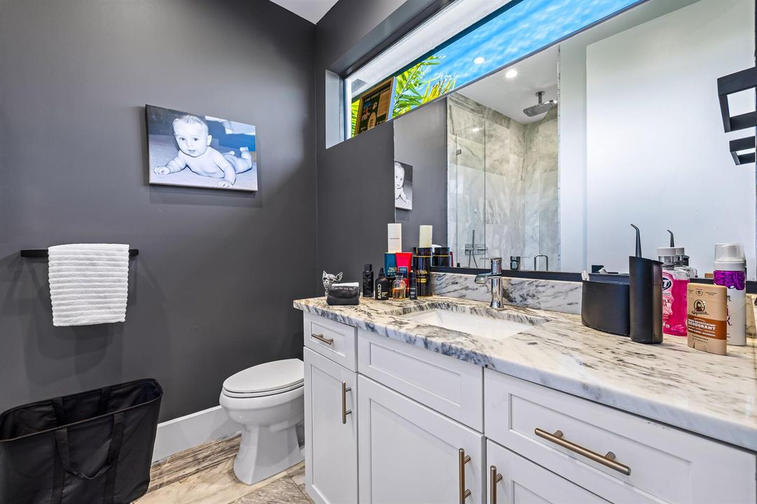 549 NE 10th Ave Fort Lauderdale_MLS-38
