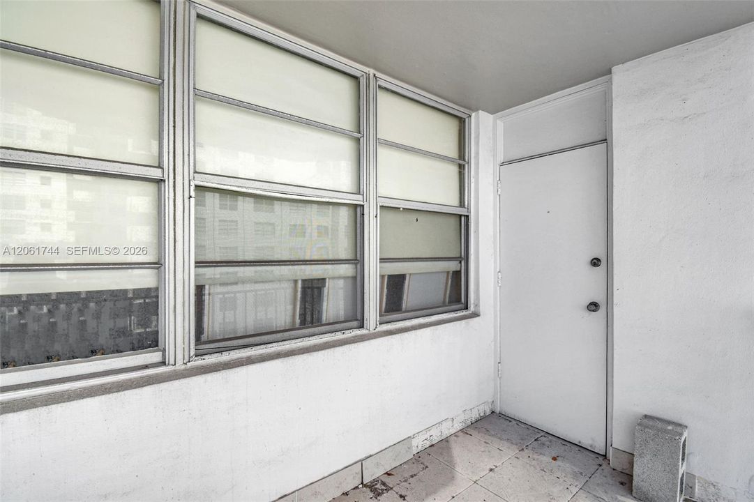 En Venta: $240,000 (2 camas, 2 baños, 1565 Pies cuadrados)