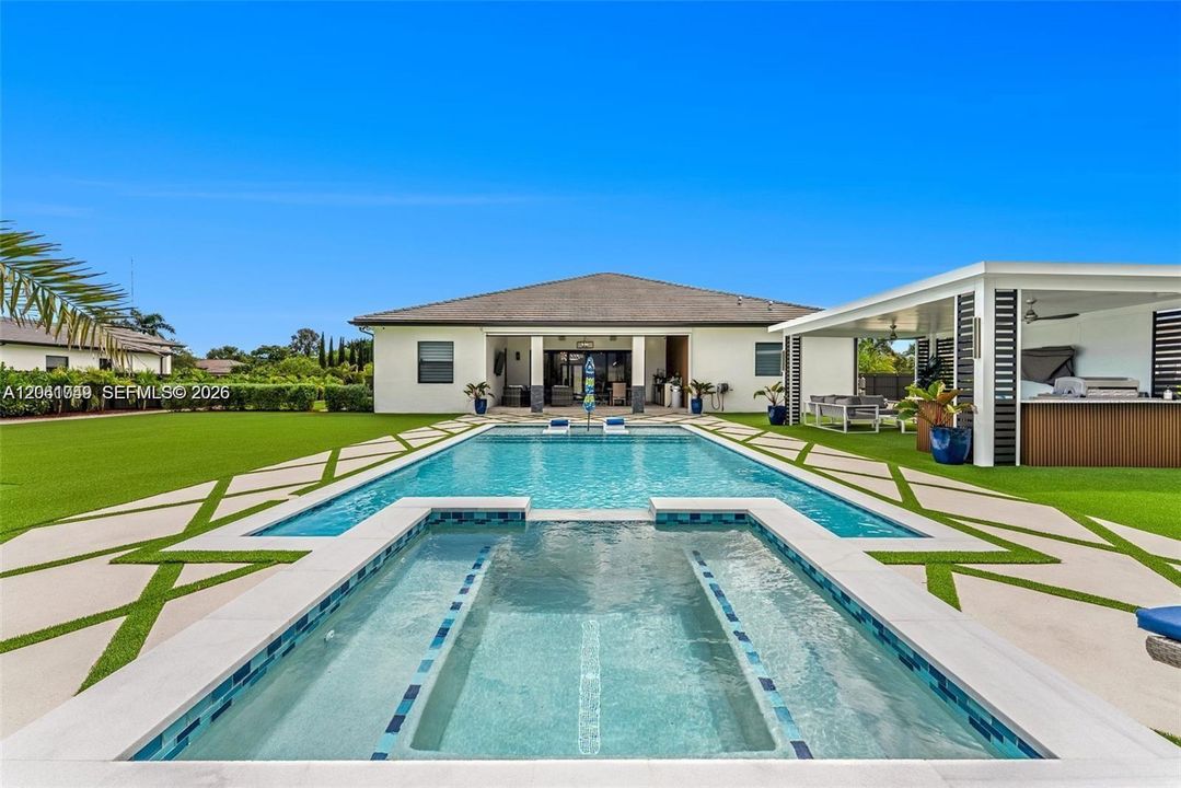 For Sale: $1,875,000 (5 beds, 3 baths, 3104 Square Feet)