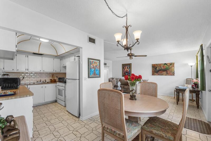 Dining & Kitchen