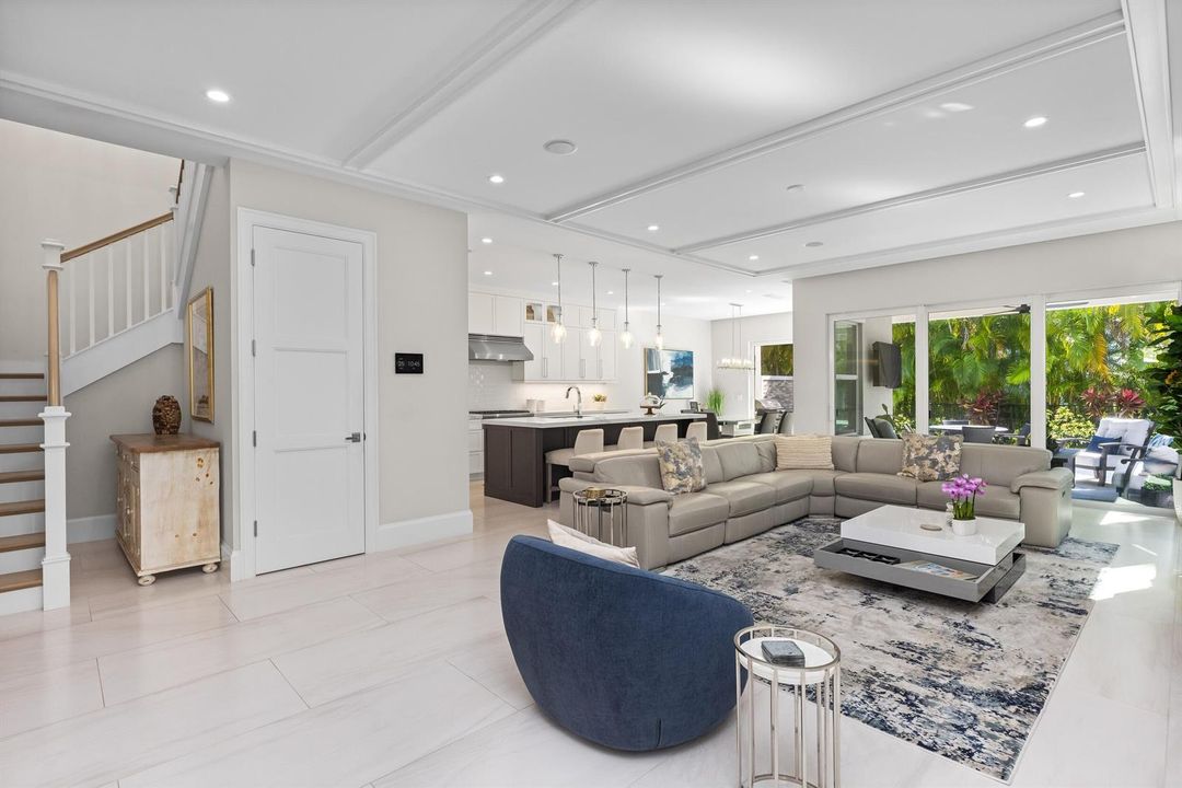 Living Area 1