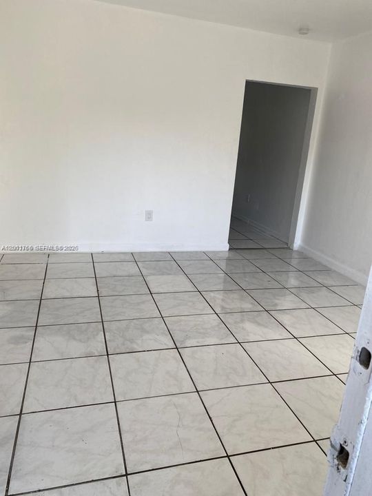 En Renta: $1,900 (2 camas, 1 baños, 1224 Pies cuadrados)