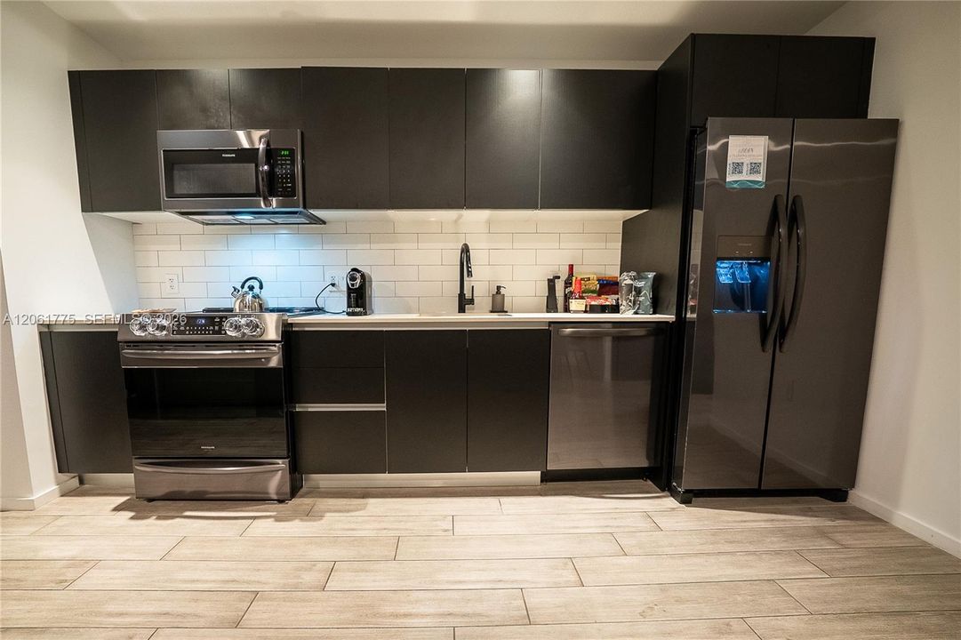 En Venta: $790,000 (1 camas, 1 baños, 560 Pies cuadrados)