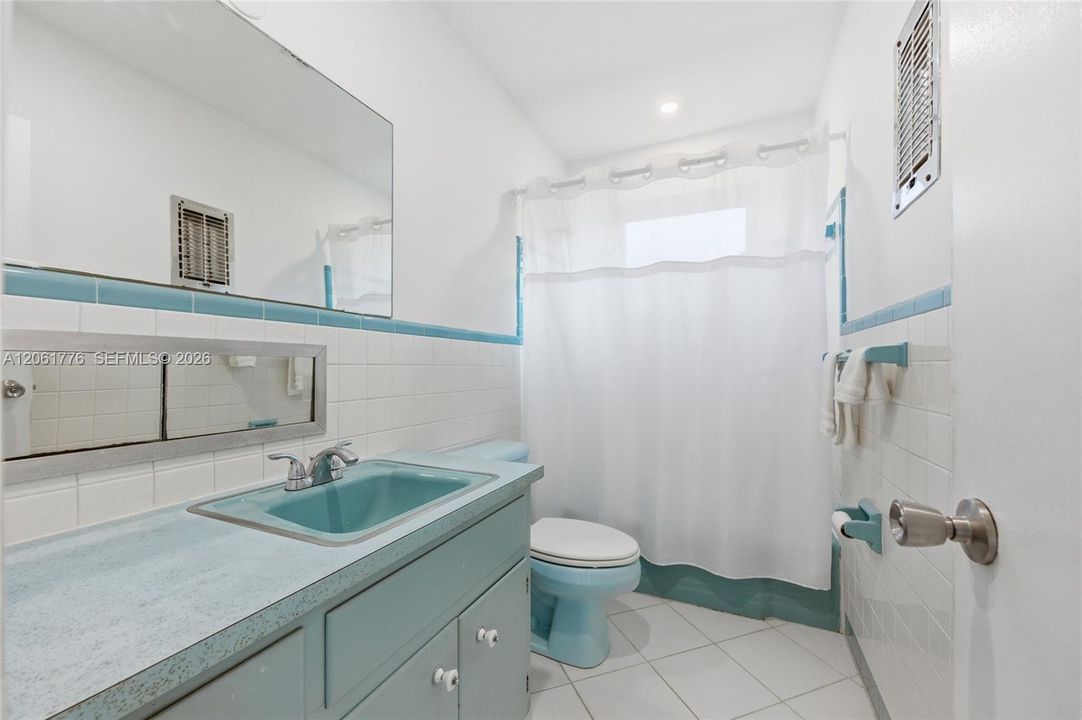 На продажу: $615,000 (2 спален, 2 ванн, 1478 Квадратных фут)