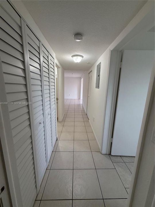 En Renta: $2,200 (2 camas, 2 baños, 1024 Pies cuadrados)