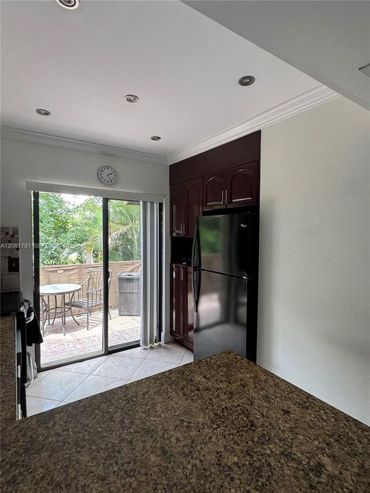 En Venta: $270,000 (2 camas, 1 baños, 1067 Pies cuadrados)