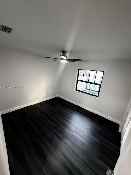 В аренду: $2,500 (3 спален, 1 ванн, 1015 Квадратных фут)