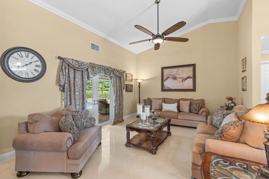25-web-or-mls-8663 NW 50th Dr Coral Spri
