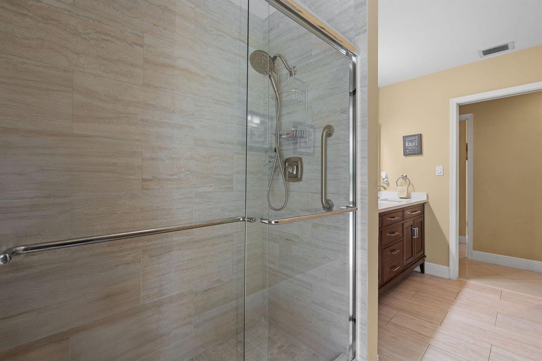 9-web-or-mls-8663 NW 50th Dr Coral Sprin