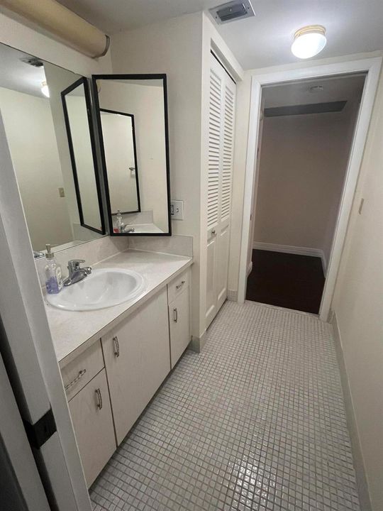 2070 WOLVERTON D - TERRACE VIEW 2