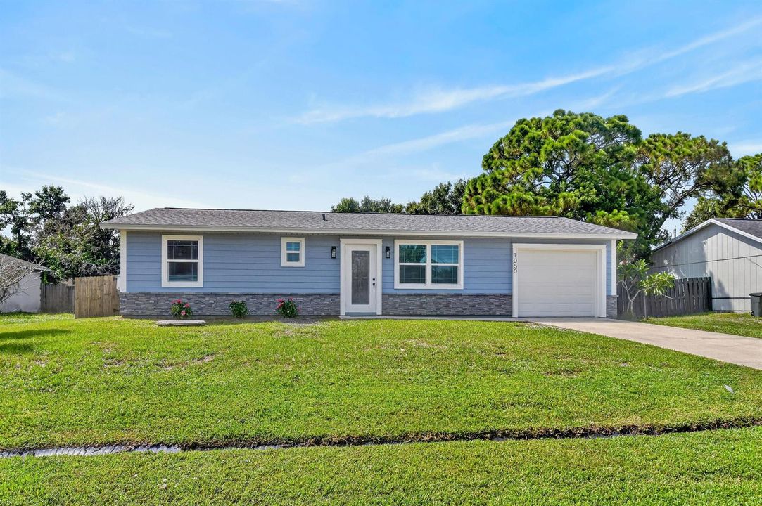 1050SEColoradoAve(1)
