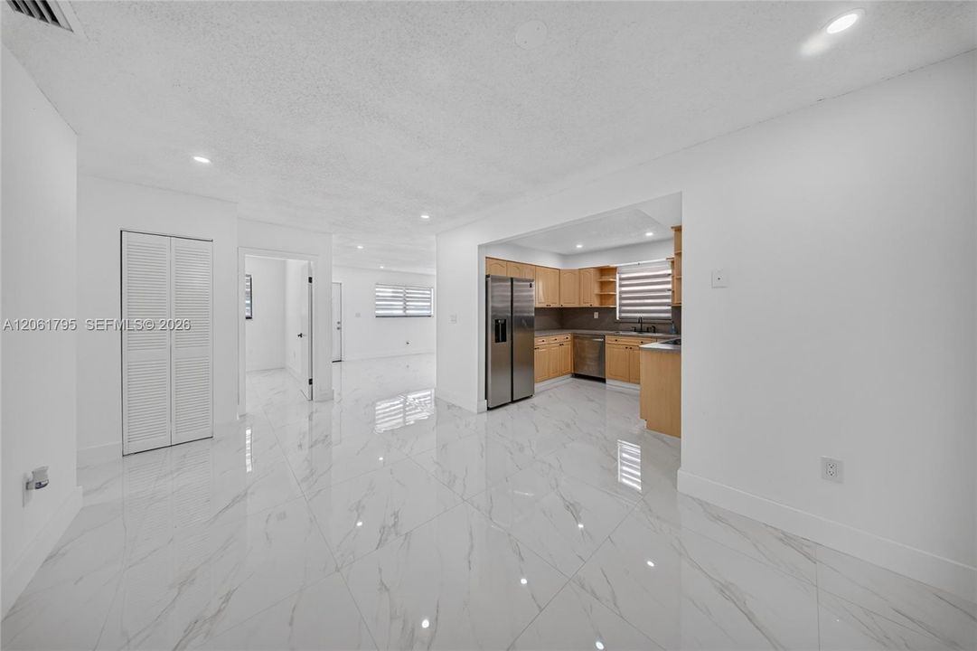 For Sale: $1,199,000 (0 beds, 0 baths, 2287 Square Feet)