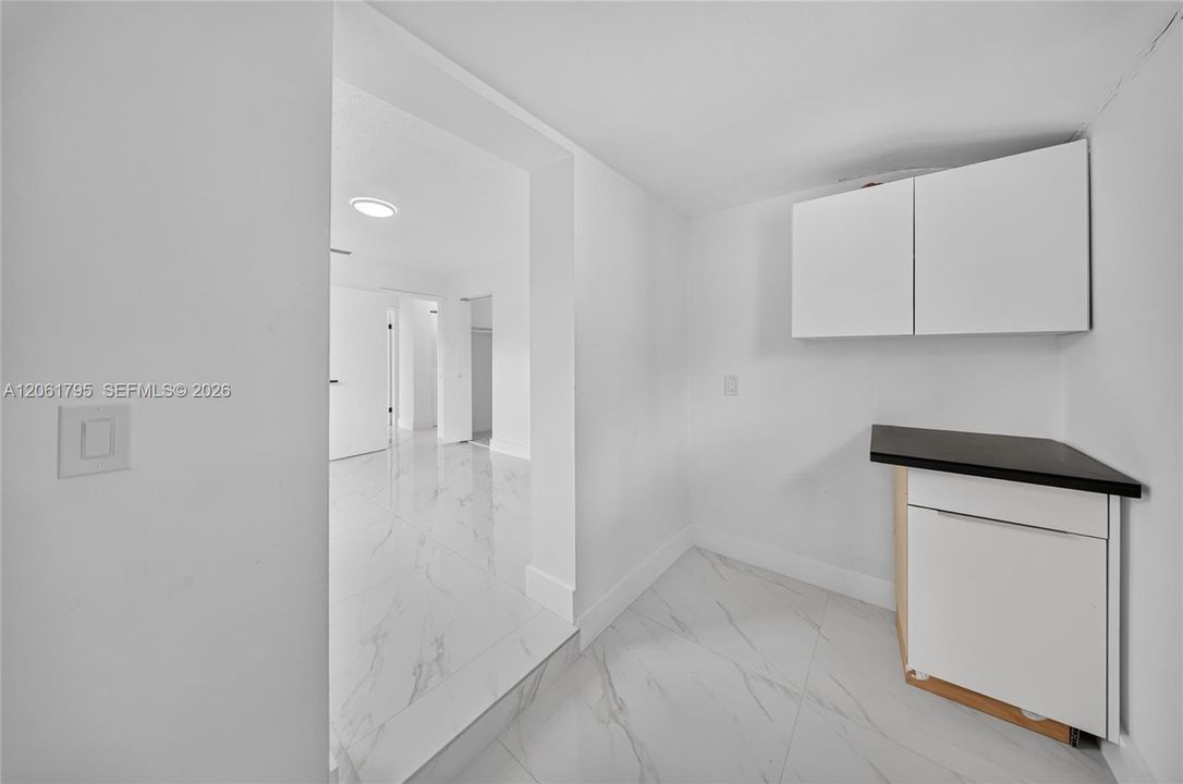 For Sale: $1,199,000 (0 beds, 0 baths, 2287 Square Feet)