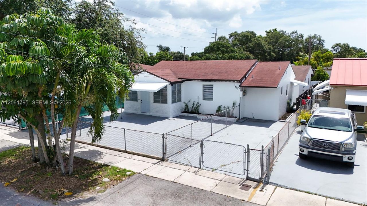 For Sale: $1,199,000 (0 beds, 0 baths, 2287 Square Feet)