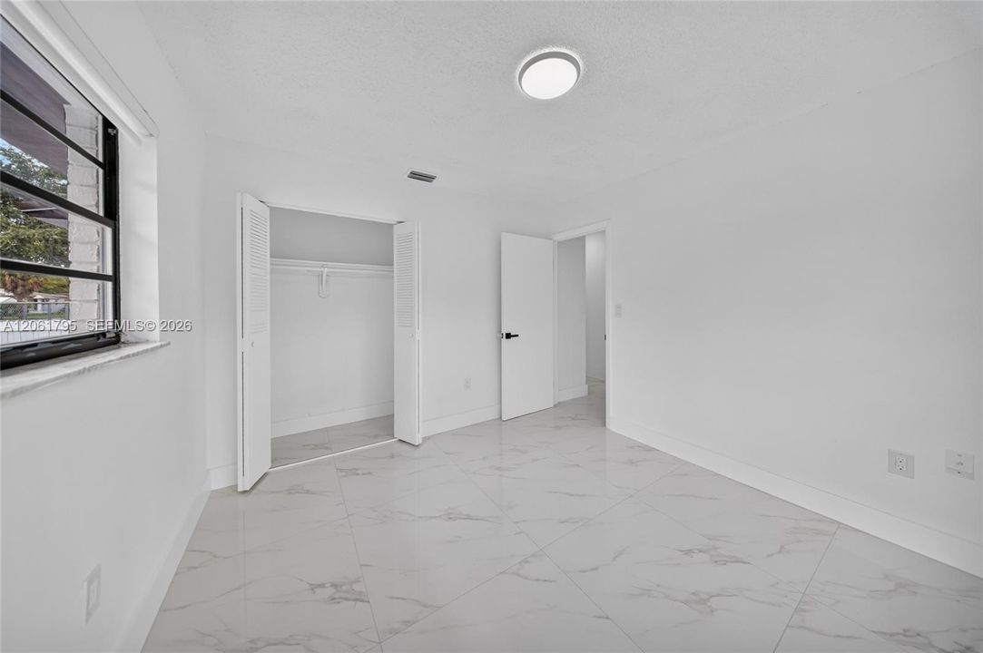 For Sale: $1,199,000 (0 beds, 0 baths, 2287 Square Feet)