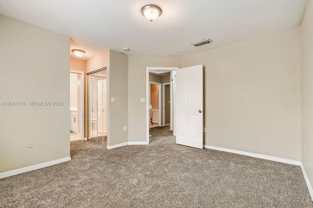 Active With Contract: $449,900 (3 beds, 2 baths, 1263 Square Feet)