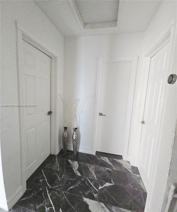 Недавно арендовано: $3,800 (5 спален, 3 ванн, 2091 Квадратных фут)