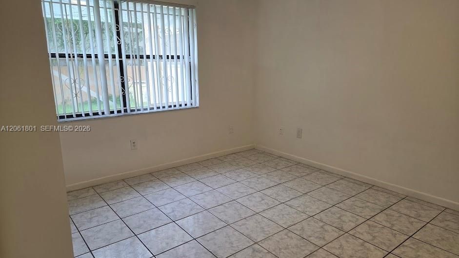 В аренду: $2,200 (2 спален, 2 ванн, 0 Квадратных фут)