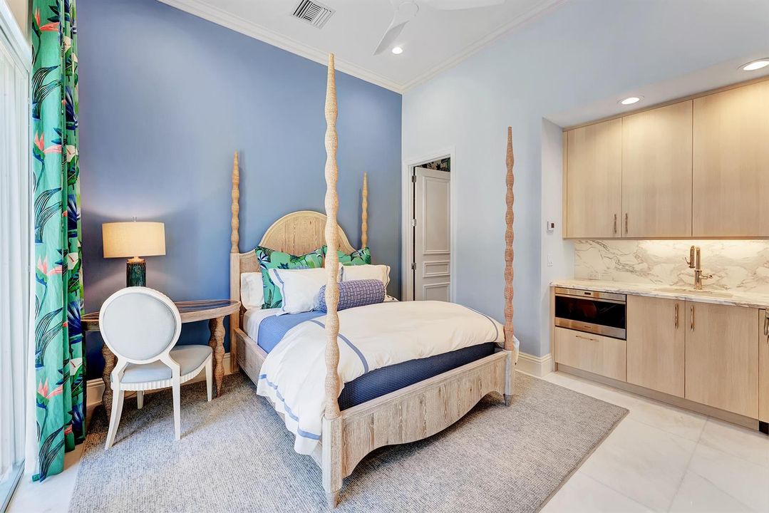 Guest Suite