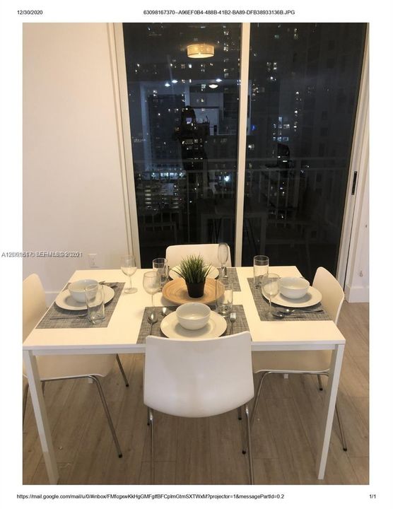 For Rent: $2,400 (1 beds, 1 baths, 640 Square Feet)