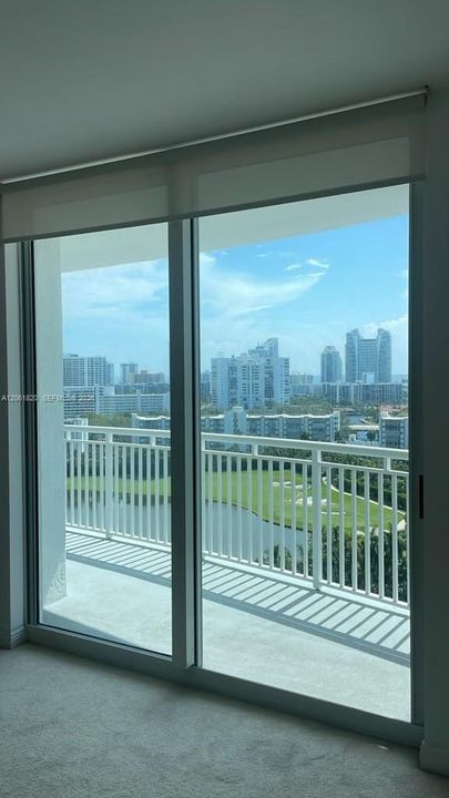 На продажу: $380,000 (2 спален, 2 ванн, 1081 Квадратных фут)