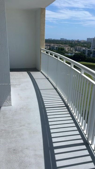 На продажу: $380,000 (2 спален, 2 ванн, 1081 Квадратных фут)