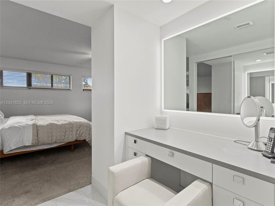 En Renta: $4,600 (2 camas, 2 baños, 2039 Pies cuadrados)