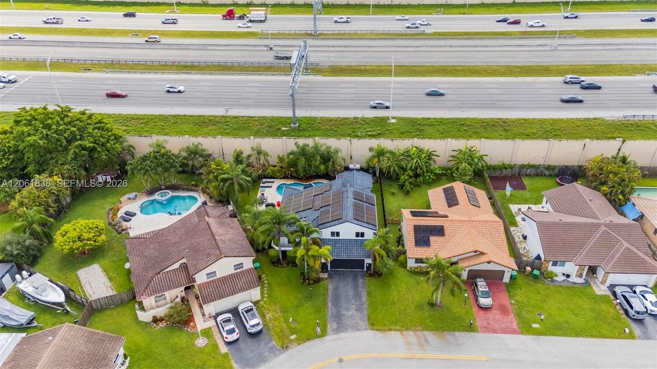 En Venta: $790,000 (4 camas, 2 baños, 2160 Pies cuadrados)
