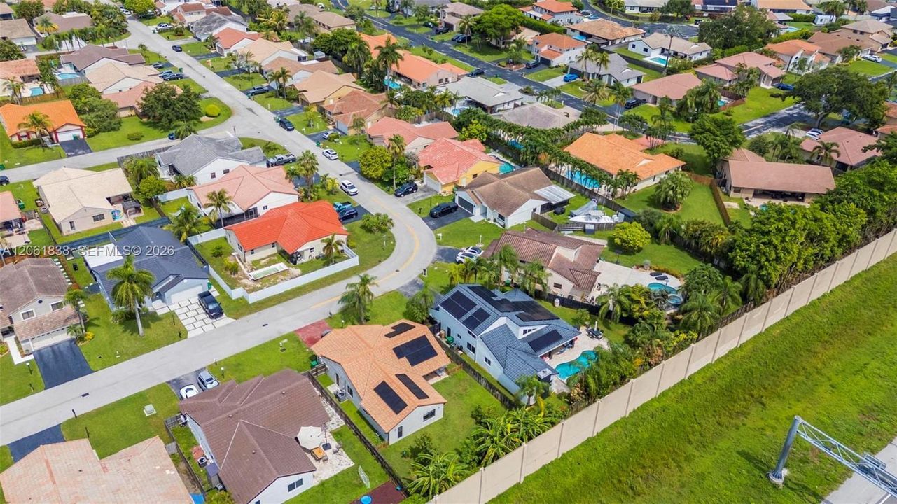 En Venta: $790,000 (4 camas, 2 baños, 2160 Pies cuadrados)