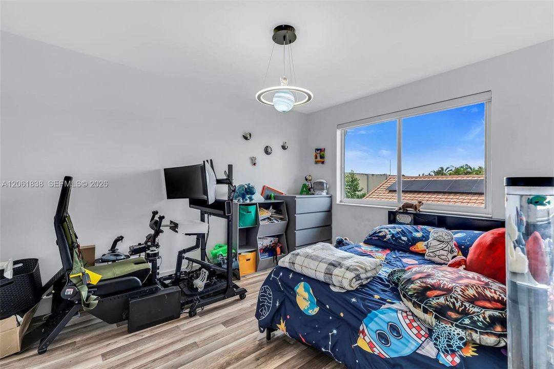 En Venta: $790,000 (4 camas, 2 baños, 2160 Pies cuadrados)