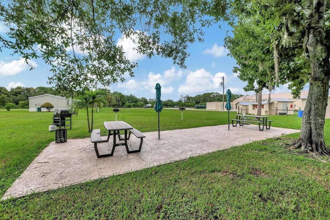 picnic area