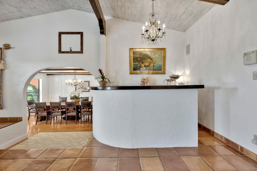 Wet bar