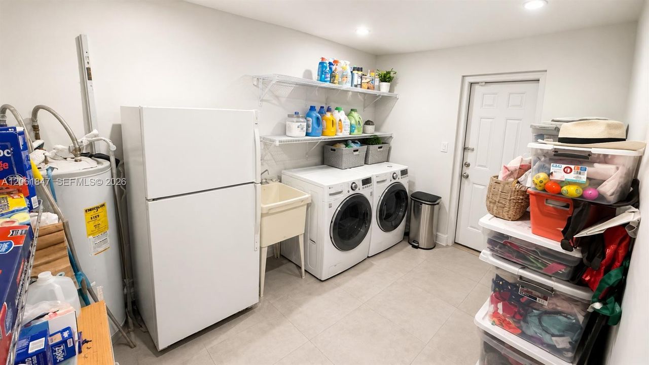 На продажу: $1,799,000 (3 спален, 2 ванн, 1782 Квадратных фут)