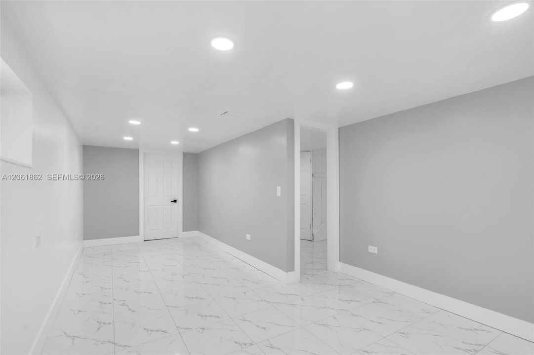 На продажу: $619,999 (4 спален, 3 ванн, 1953 Квадратных фут)