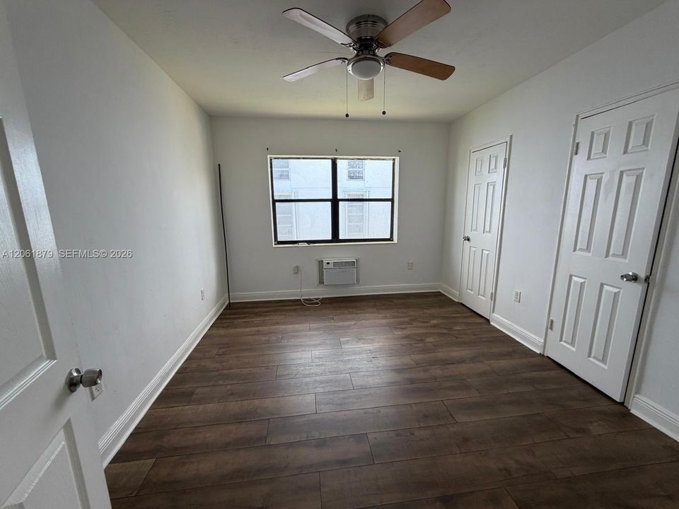 В аренду: $1,650 (1 спален, 1 ванн, 650 Квадратных фут)