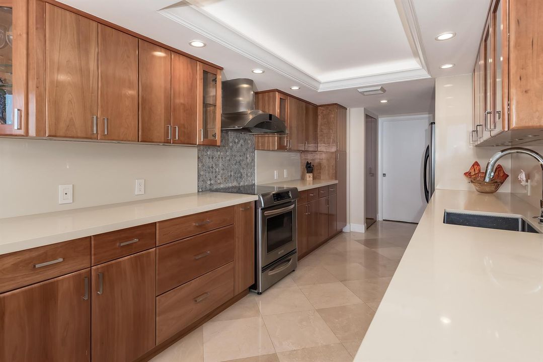 011_Kitchen
