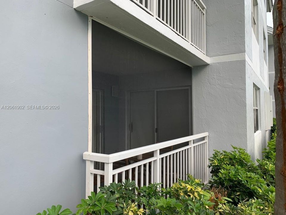 В аренду: $1,950 (1 спален, 1 ванн, 813 Квадратных фут)