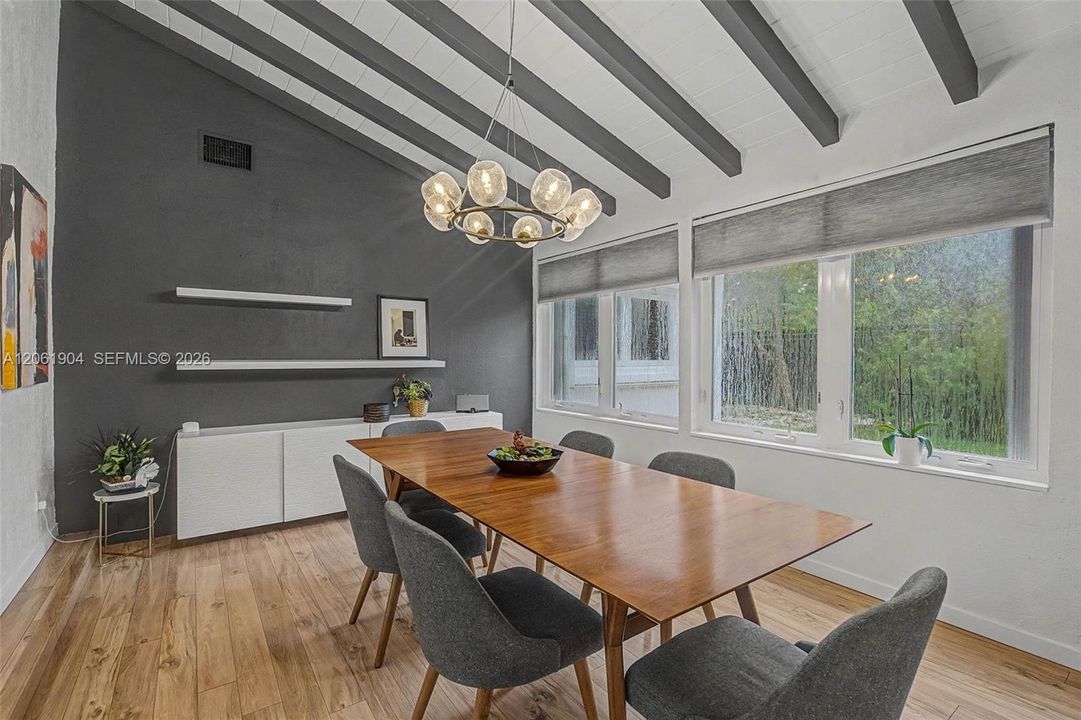 На продажу: $999,000 (4 спален, 3 ванн, 1538 Квадратных фут)