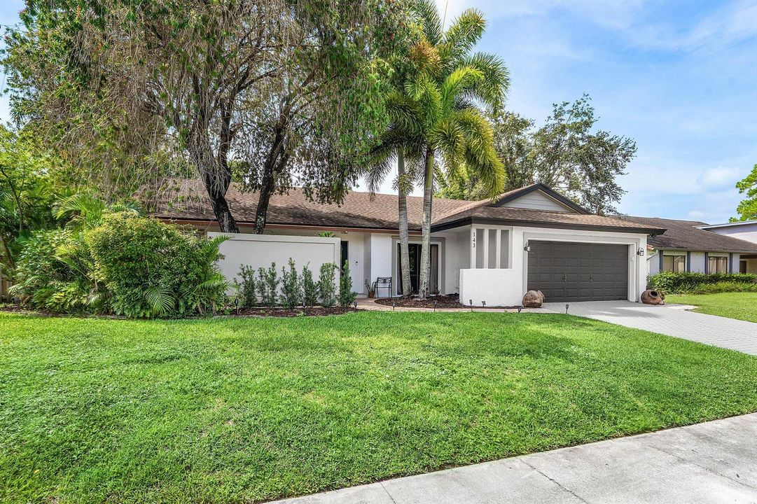003-143MiramarAvenue-RoyalPalmBeach-FL-3