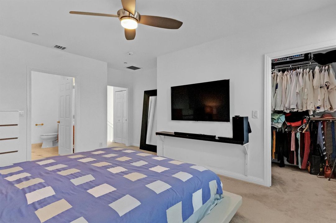 48_accutour_01 711-se-16th-ct -049
