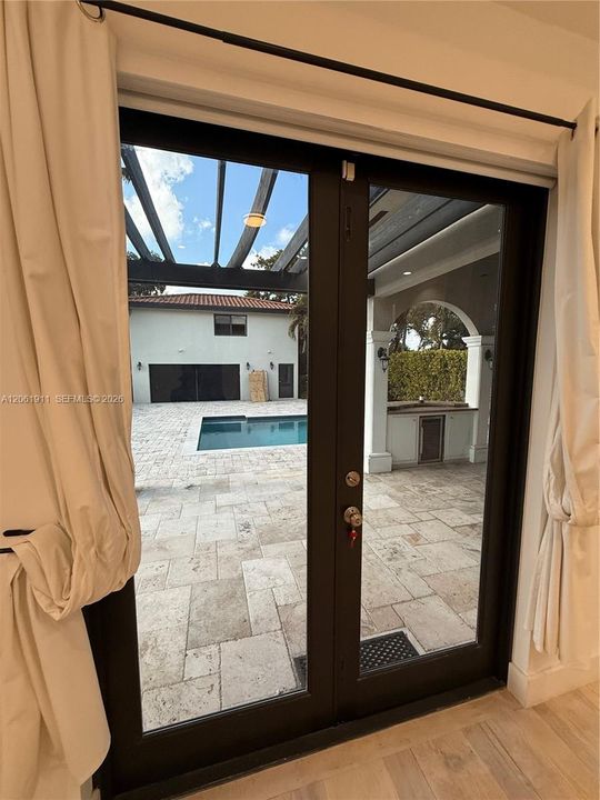 En Renta: $6,600 (4 camas, 4 baños, 3138 Pies cuadrados)